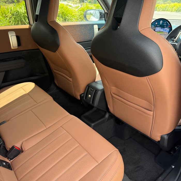 2025 MINI Countryman S Favoured