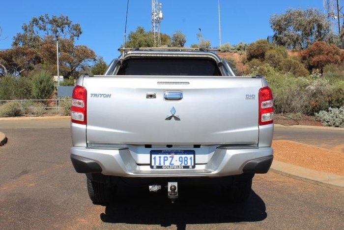 2015 Mitsubishi Triton GLS