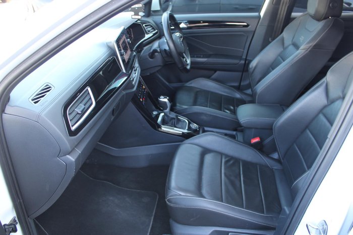 2022 Volkswagen T-Roc 140TSI R-Line