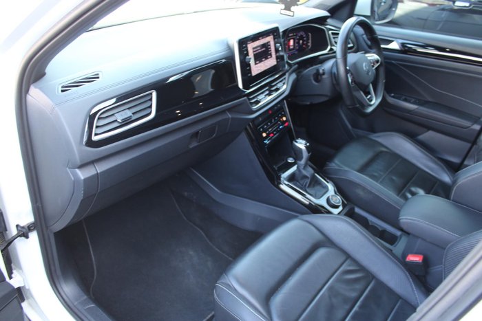 2022 Volkswagen T-Roc 140TSI R-Line