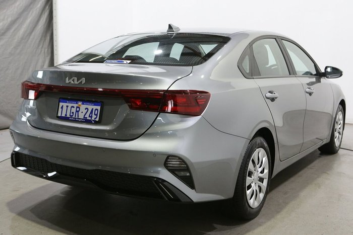2024 Kia Cerato S