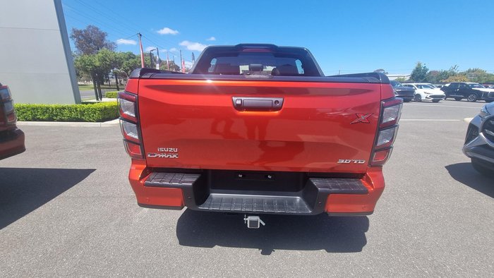 2025 Isuzu D-MAX X-TERRAIN MY25.5 4X4 Dual Range Sunstone Orange