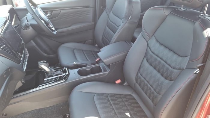 2025 Isuzu D-MAX X-TERRAIN MY25.5 4X4 Dual Range Sunstone Orange