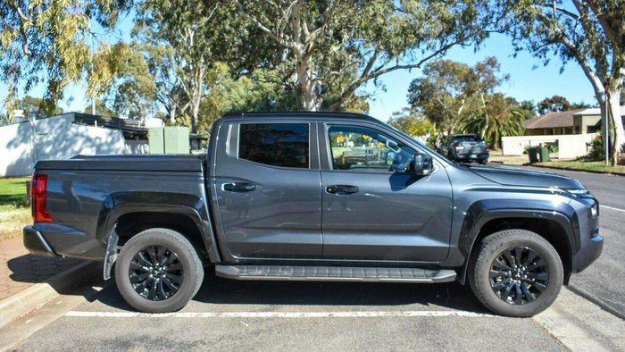 2024 Mitsubishi Triton GSR