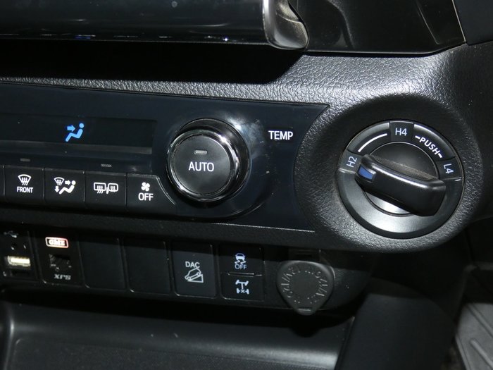 2021 Toyota Hilux 4x4