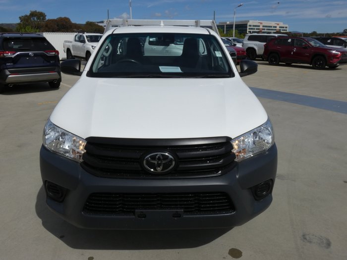 2022 Toyota Hilux Workmate