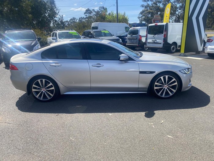 2016 Jaguar XE 25t R-Sport