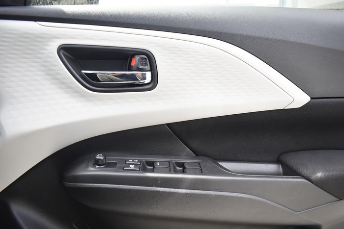 2024 Suzuki Swift Hybrid