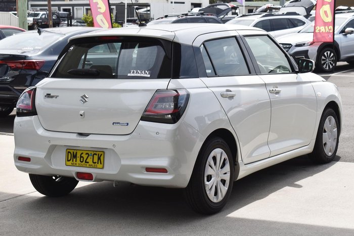 2024 Suzuki Swift Hybrid