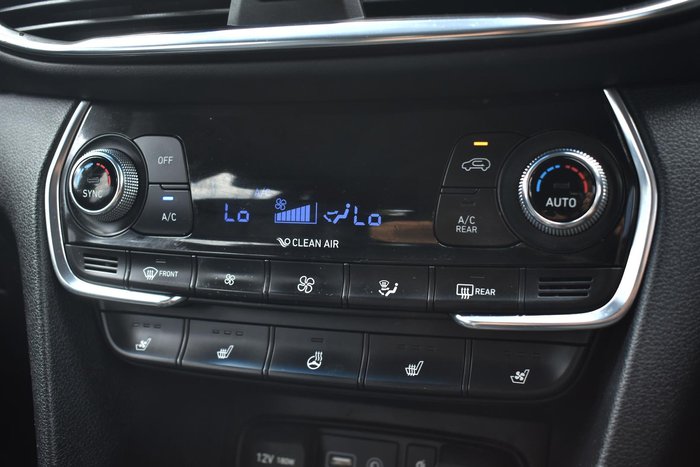 2018 Hyundai Santa Fe Highlander