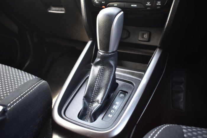 2023 Suzuki Vitara LY Series II Silky Silver