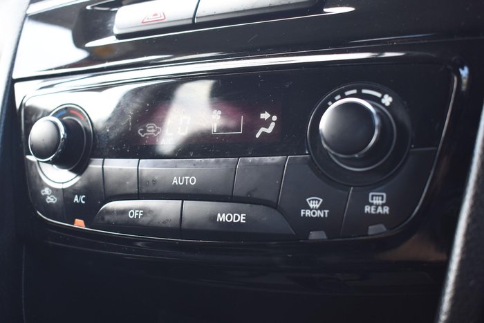 2023 Suzuki Vitara LY Series II Silky Silver