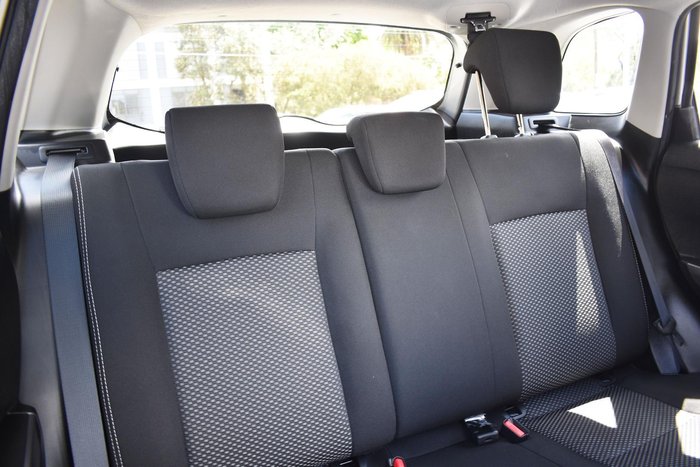 2023 Suzuki Vitara LY Series II Silky Silver