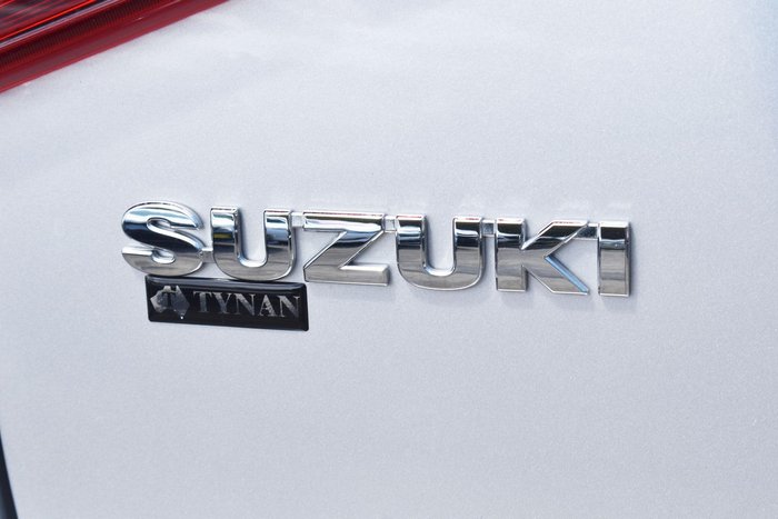 2023 Suzuki Vitara LY Series II Silky Silver