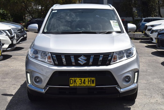2023 Suzuki Vitara LY Series II Silky Silver
