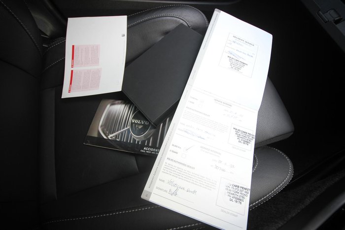 2021 Volvo XC40 T4 Inscription MY21 AWD Crystal White