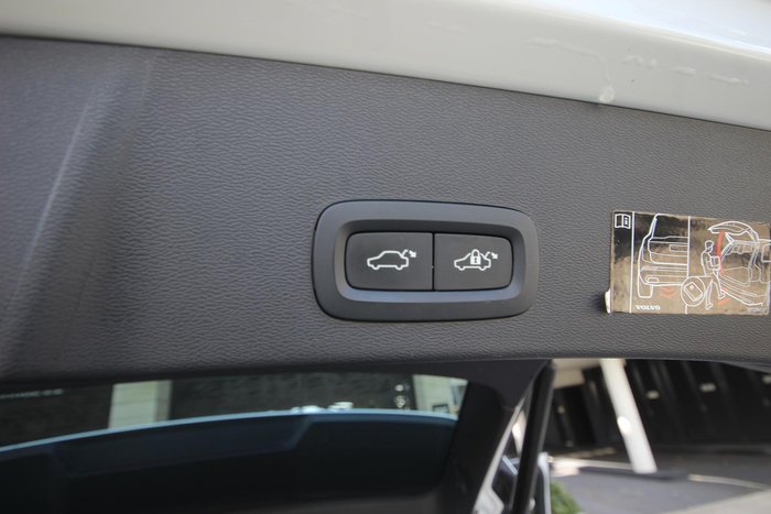 2021 Volvo XC40 T4 Inscription MY21 AWD Crystal White