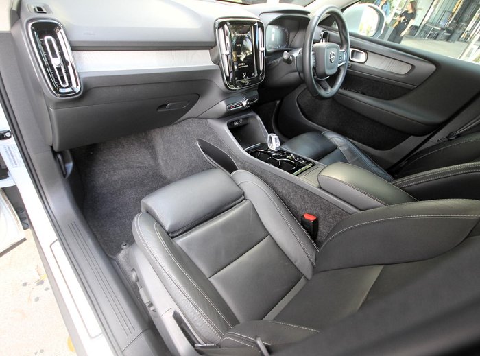 2021 Volvo XC40 T4 Inscription MY21 AWD Crystal White