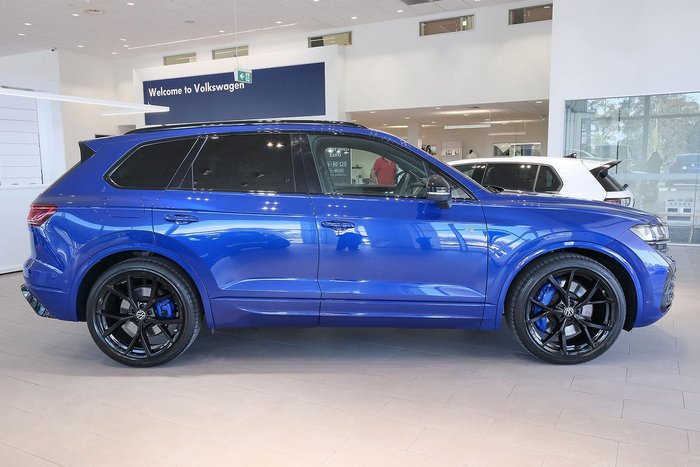 2024 Volkswagen Touareg R