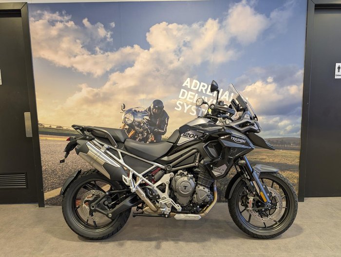 2024 Triumph Tiger 1200 GT Pro Tiger Black