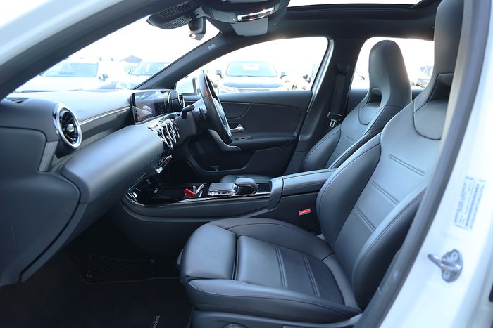 2018 MERCEDES-BENZ A200 2018 MERCEDES-BENZ A200  7 SP AUTO DUAL CLUTCH 5D HATCHBACK T4 