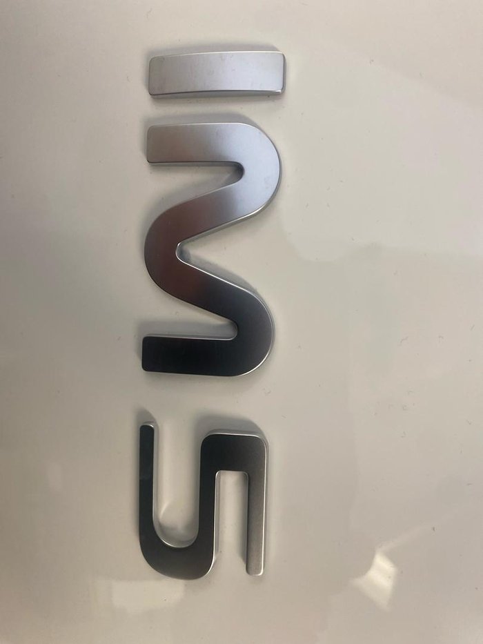 2025 MG IM5 Premium P12L MY25 Athena White