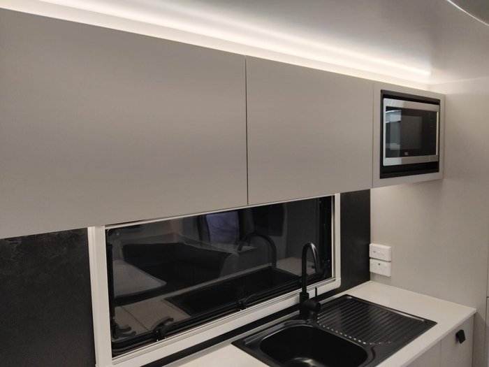 2025 New Age Caravans Manta Ray 19Ft Escape My25.5 Full Ensuite Full Composite