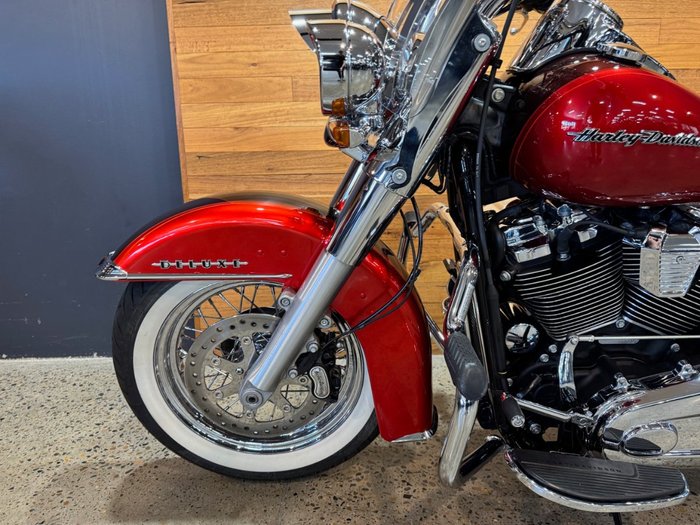 2018 Harley-davidson FLDE DELUXE (107) Red