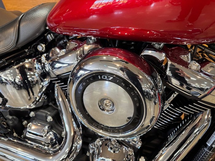 2018 Harley-davidson FLDE DELUXE (107) Red