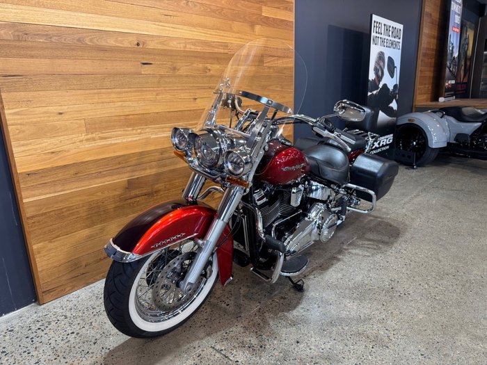 2018 Harley-davidson FLDE DELUXE (107) Red
