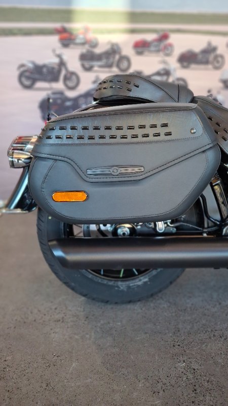 2025 Harley-davidson FLHC HERITAGE CLASSIC (117) Vivid Black