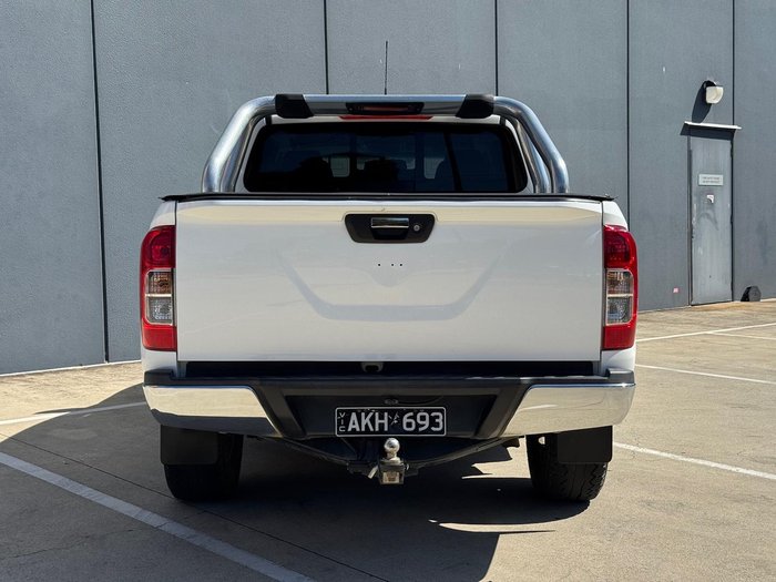 2016 Nissan Navara ST D23 Series 2 4x2 Polar White