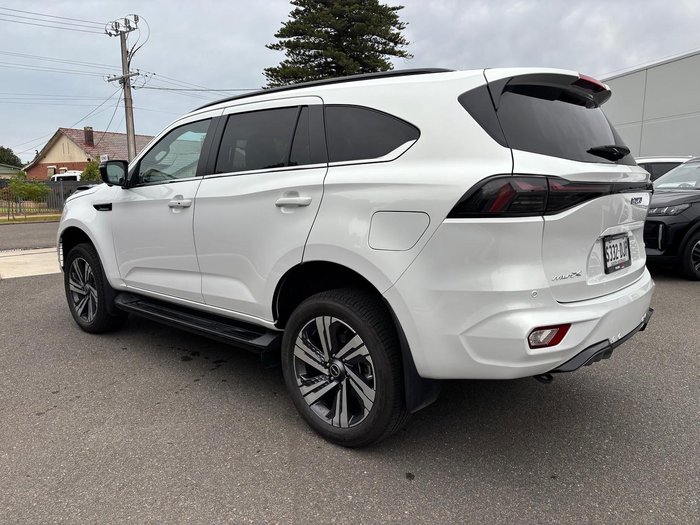 2025 Isuzu MU-X LS-T MY25.5 4X4 Dual Range Moonstone White