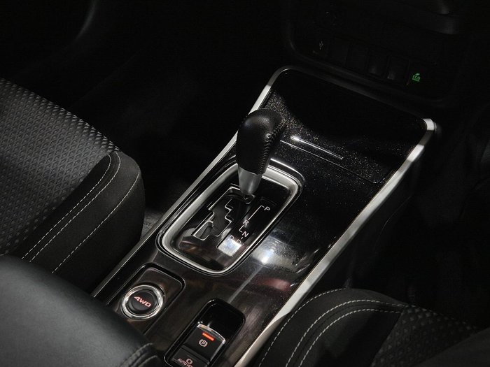 2019 Mitsubishi Outlander ES ZL MY19 AWD White