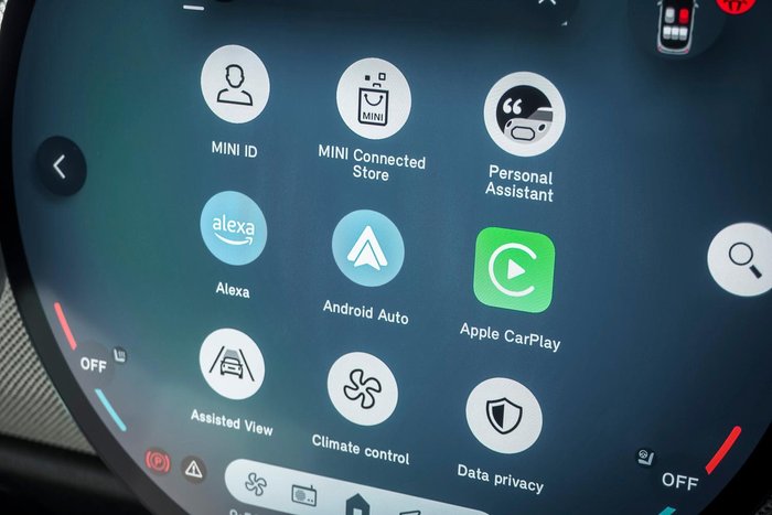 2025 MINI Cooper S Favoured