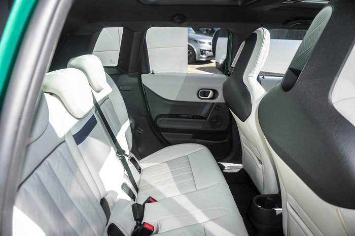 2025 MINI Cooper S Favoured