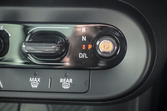 2025 MINI Cooper S Favoured