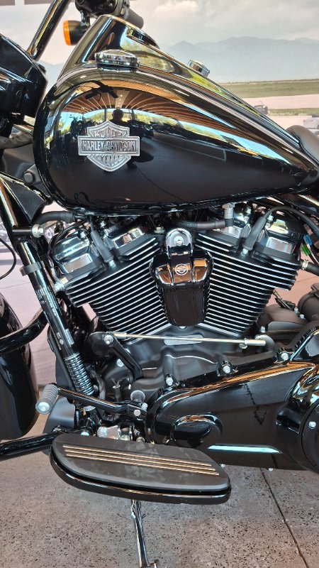 2025 Harley-davidson FLHRXS ROAD KING SPECIAL Vivid Black