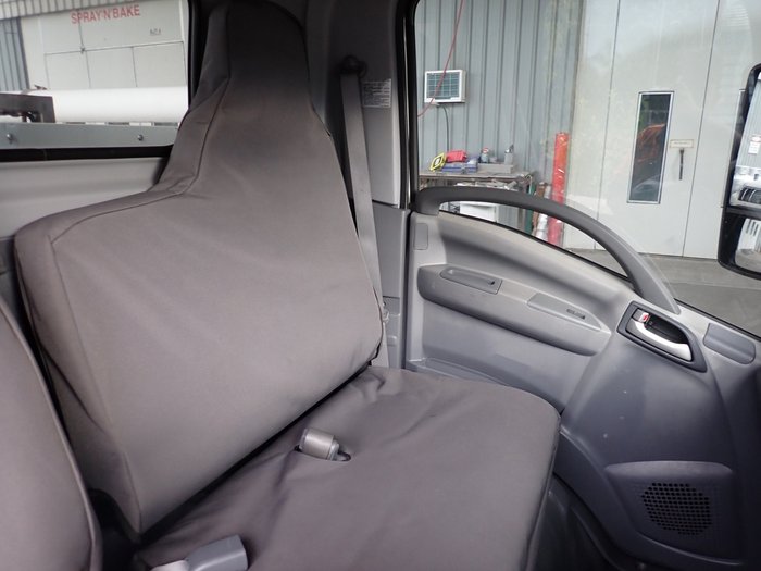 2018 ISUZU NLR 45-150