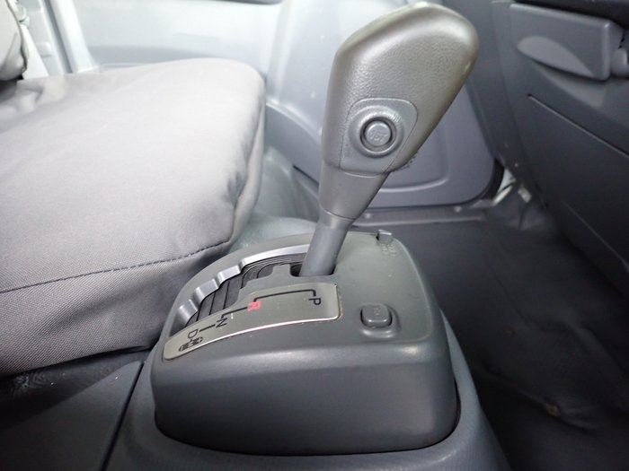 2018 ISUZU NLR 45-150