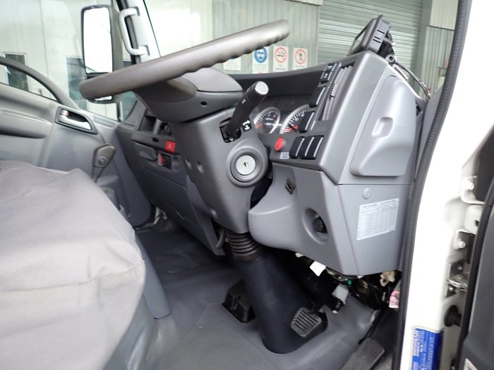 2018 ISUZU NLR 45-150