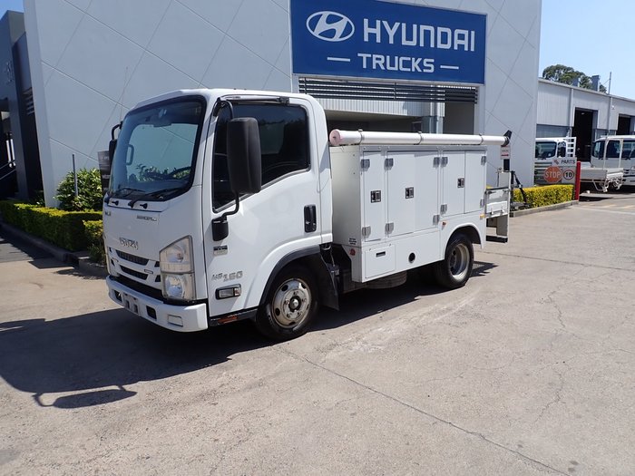 2018 ISUZU NLR 45-150