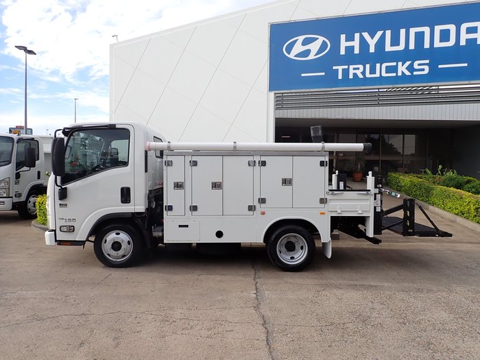 2018 ISUZU NLR 45-150