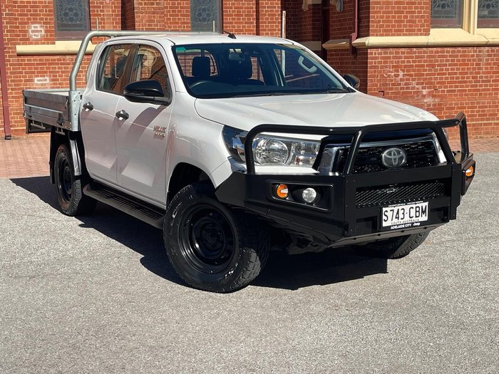 2019 Toyota Hilux SR