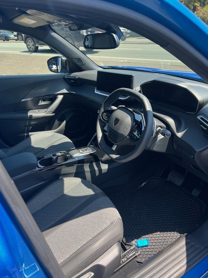 2023 Peugeot 2008 Allure