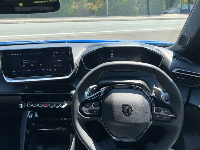 2023 Peugeot 2008 Allure