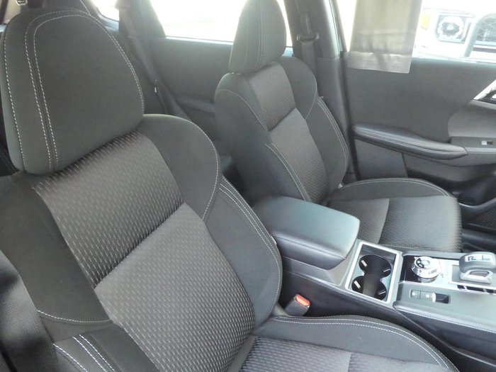 2023 Mitsubishi Outlander LS