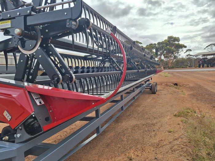 2023 Midwest Durus Premium 41'