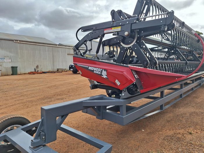 2023 Midwest Durus Premium 41'