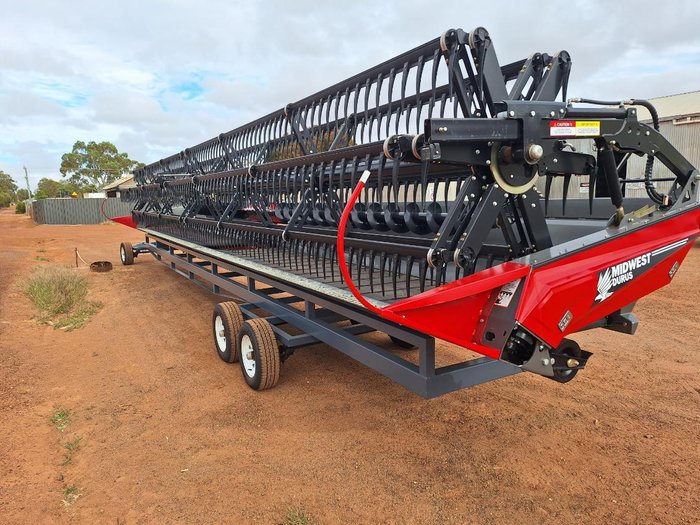 2023 Midwest Durus Premium 41'